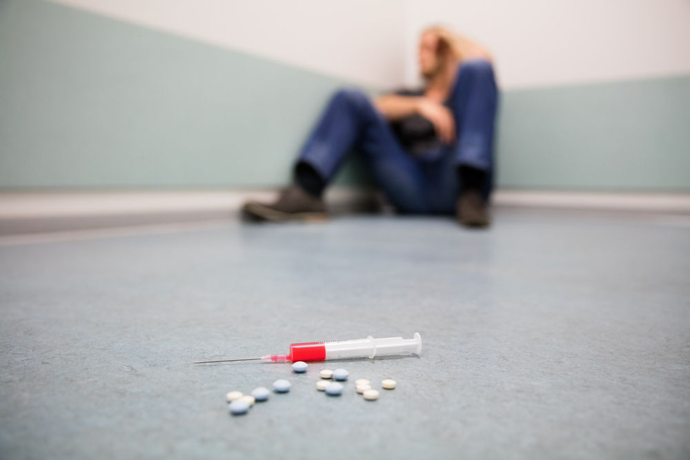 Fentanyl Addiction Symptoms and Treatment Options - California